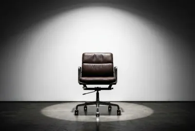 Représentation minimaliste d'une chaise de bureau vide