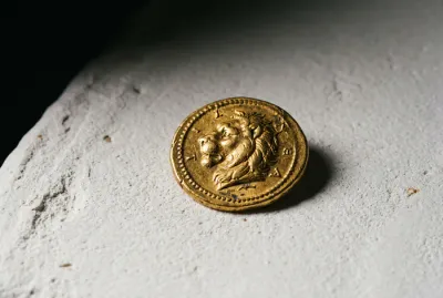 Symbole financier minimaliste pour illustrer la rente accident